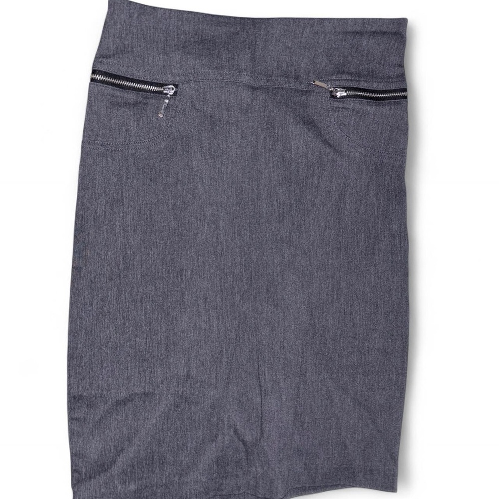 Stylish Gray Denim Pencil Skirt